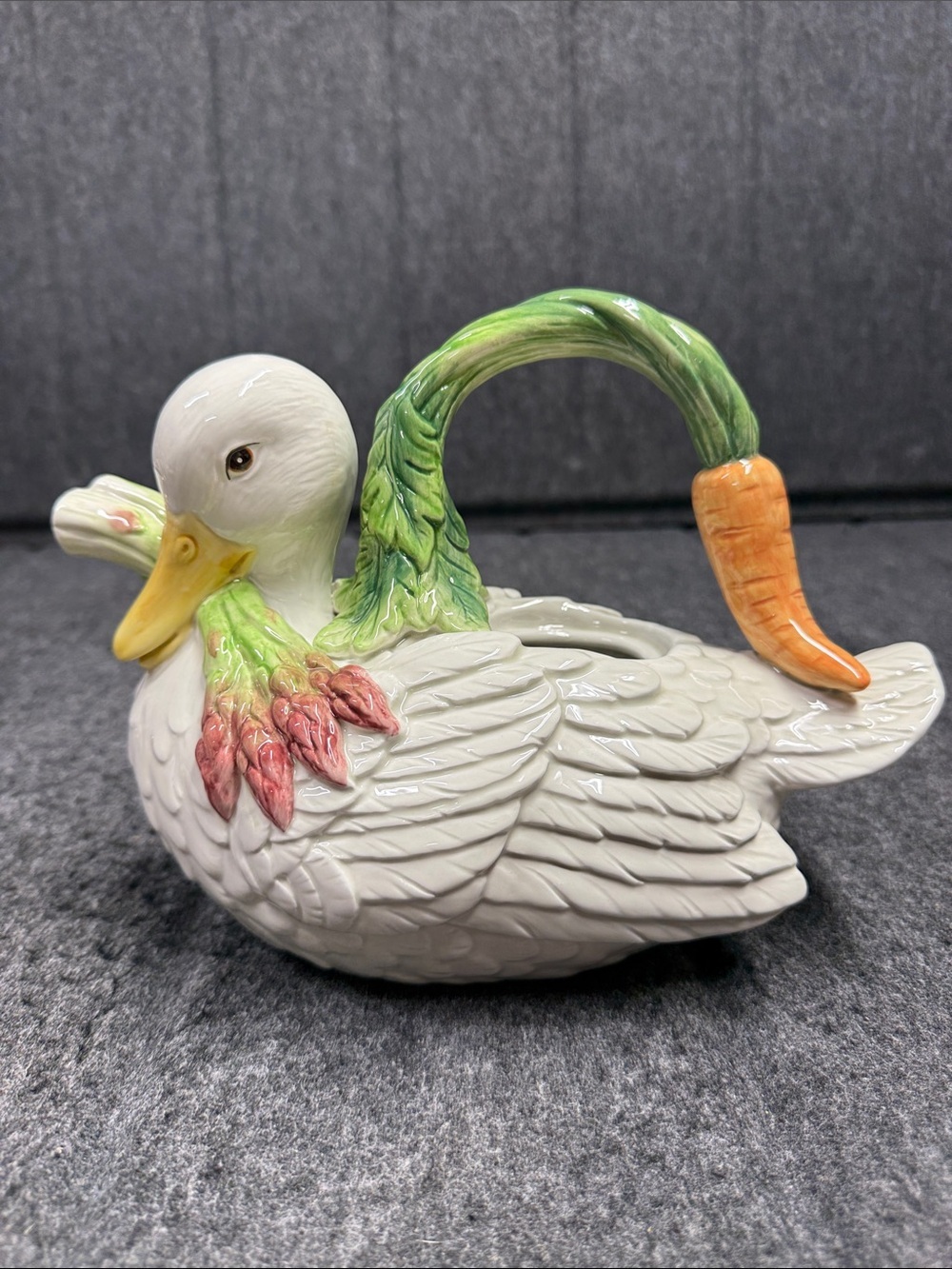 Fitz and Floyd White Duck tea pot with Green Handle and Orange Carrot Accent